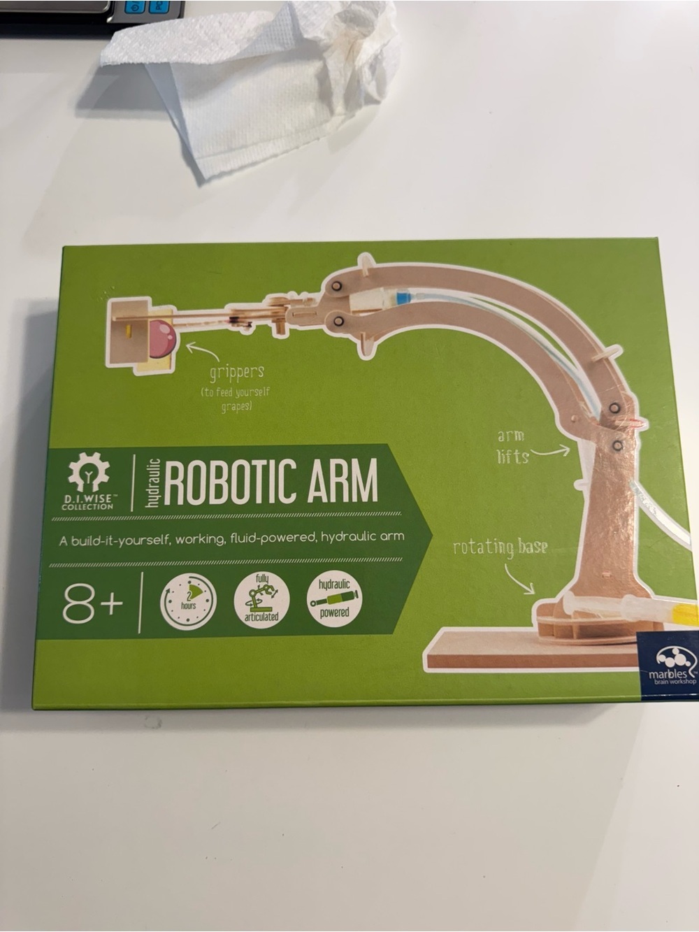 Hydraulic Robotic Arm STEM Kit - Green Box